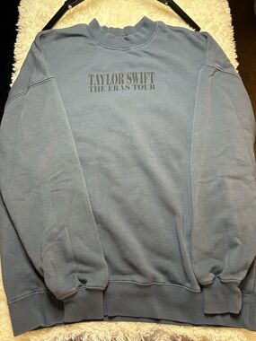Taylor Swift Men’s Crewneck Sweatshirt in Slate Blue